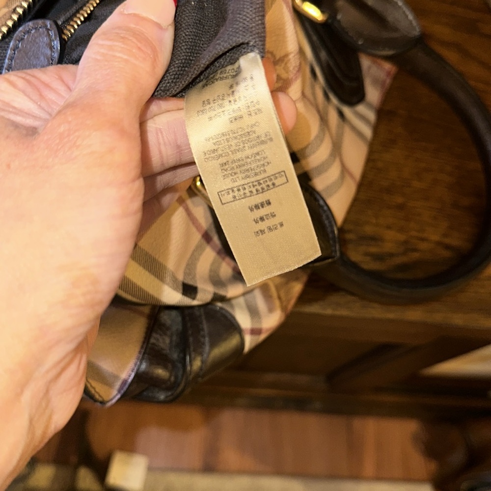 BURBERRY HAYMARKET CHECK GLADSTONE TOTE - Picture 12 of 16